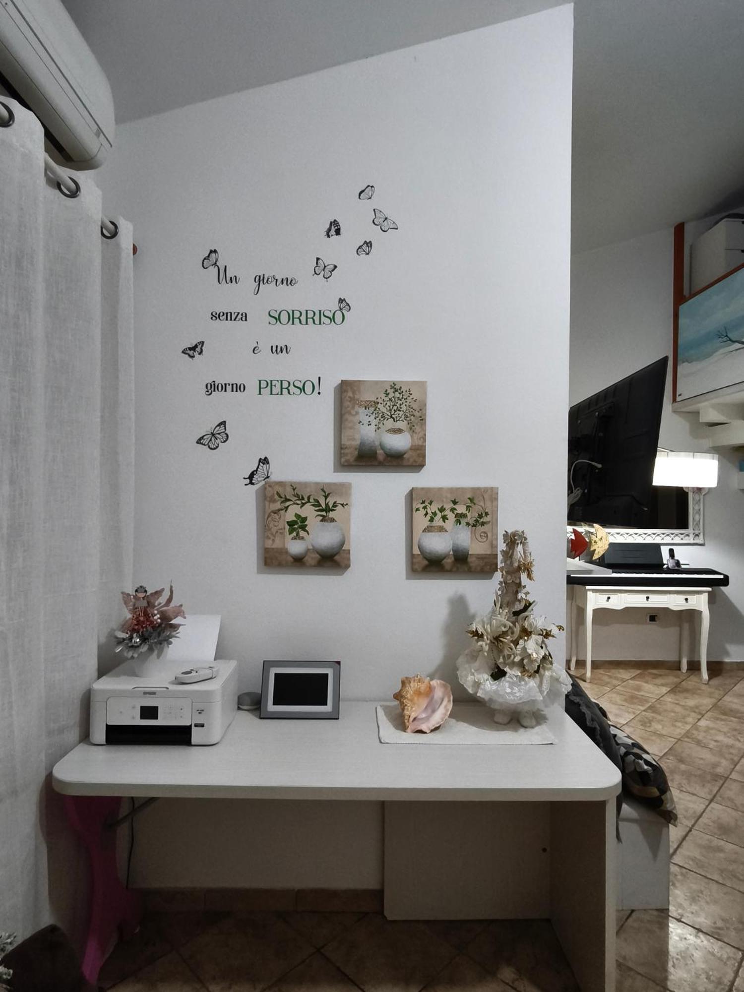 Magic Dalu Con Posto Auto Apartment ออลเบีย ภายนอก รูปภาพ